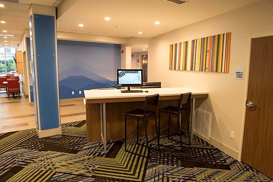 Holiday Inn Express & Suites Dayton North - Vandalia By IHG