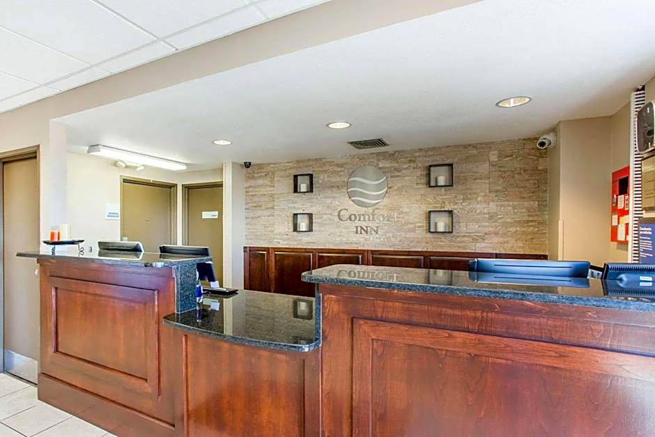 Comfort Inn Franklin Highway 96