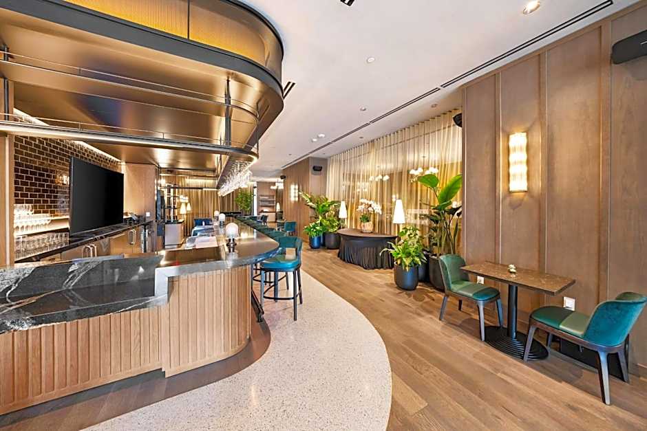 Gale Residence in Downtown Miami