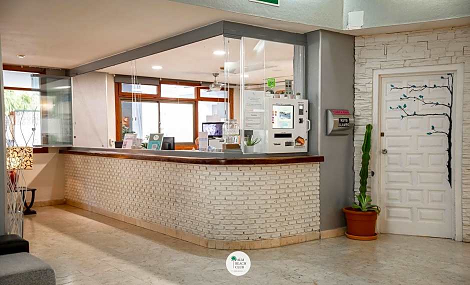 Palm Beach Club Apartamentos Carihuela