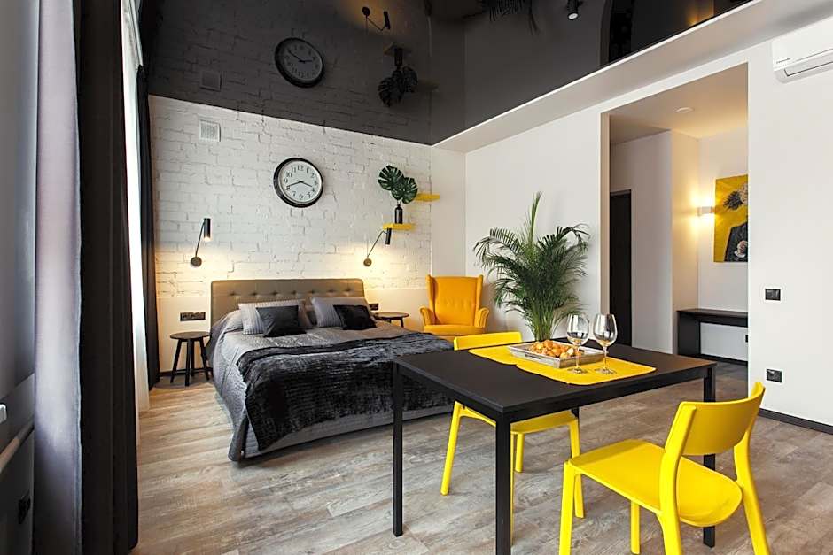 Old Town Trio Apartments