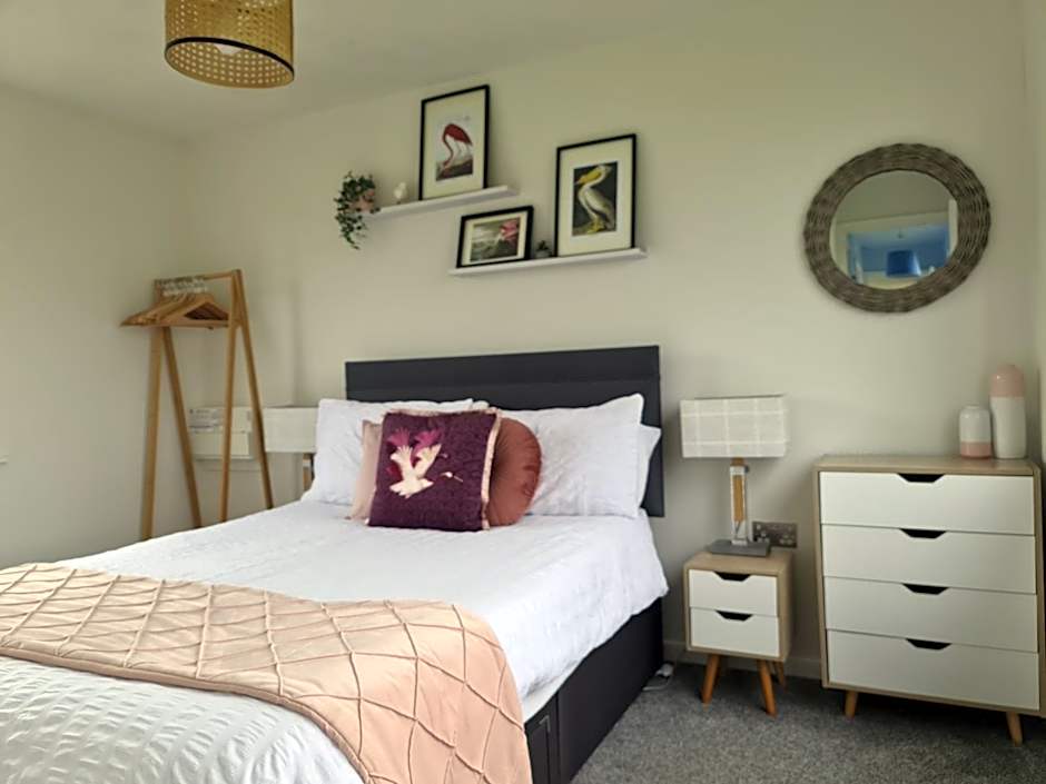 Pine Lodge @Puffin Lodges