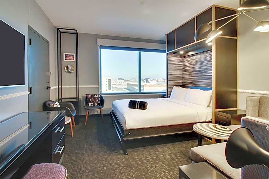 The Rose Hotel Chicago O'Hare, Tapestry Collection by Hilton