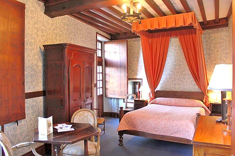 Hostellerie du Vieux Pérouges