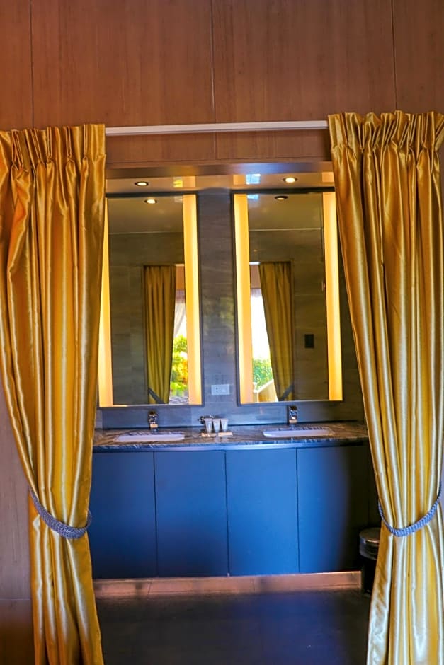 Safari Hotel and Villas powered by Cocotel