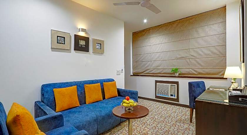 Stately Suites - Golf Course Road