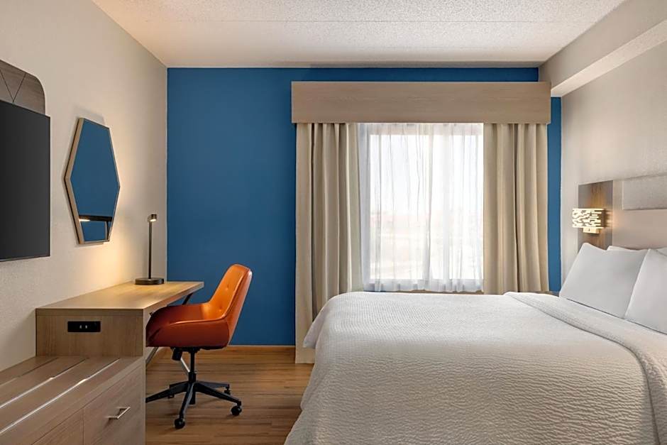 Holiday Inn Express Hotel & Suites Indianapolis W - Airport Area By IHG