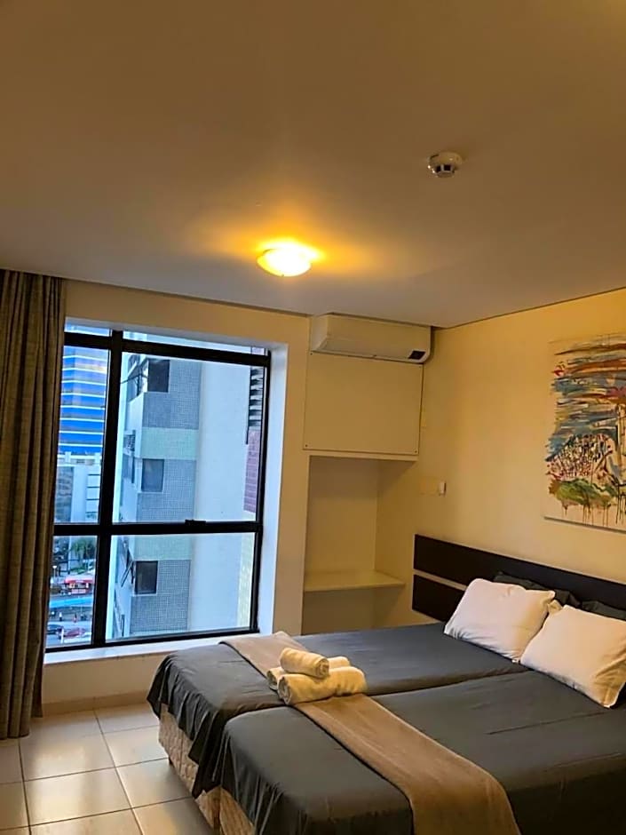 Athenas Suites By BnbHost