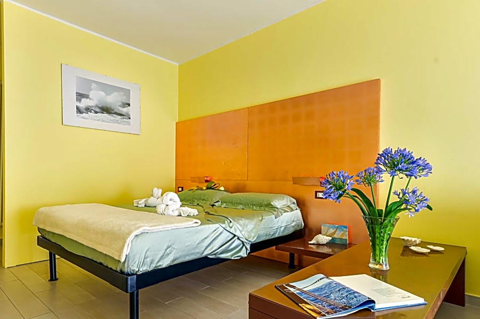 LINUS by BREATHE LIGURIA