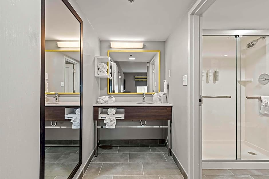 Hampton Inn By Hilton Columbus-North