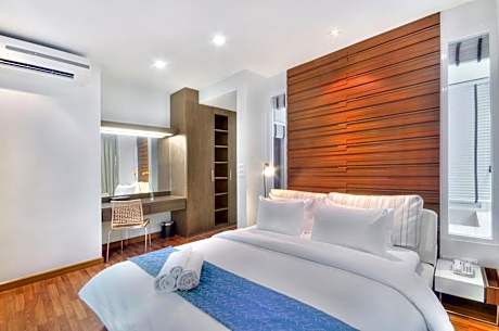 2-Bedrooms Corner Suite