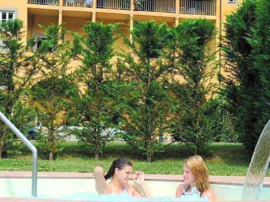Park Hotel Regina - with air-condition and pool