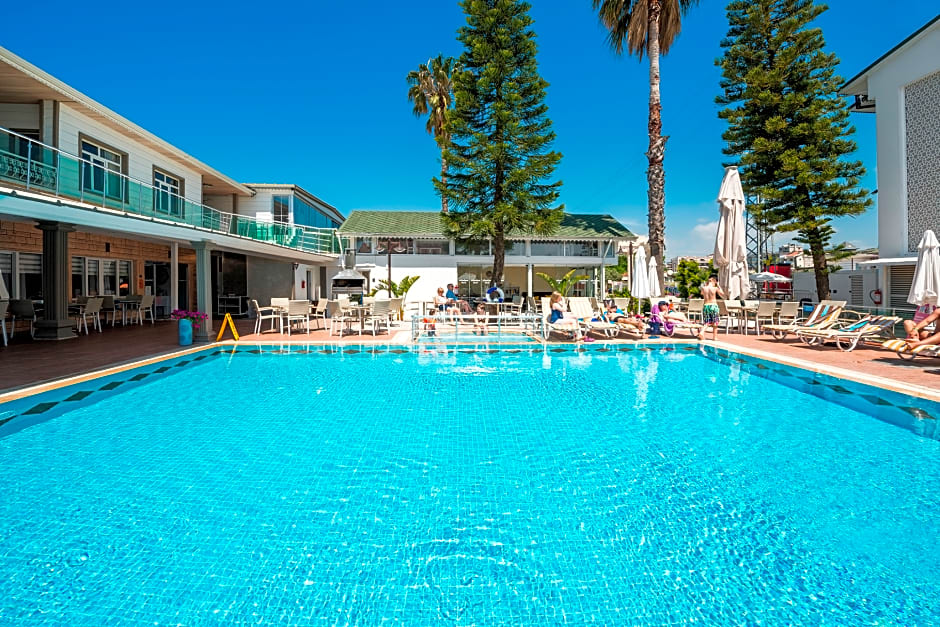 Clover Magic Altinkum Park