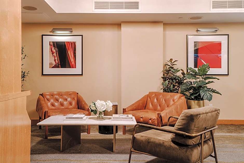 The Jewel, a Club Quarters Hotel, Opposite Rockefeller Center
