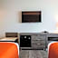 Amsterdam Inn & Suites, an Ascend Collection Hotel