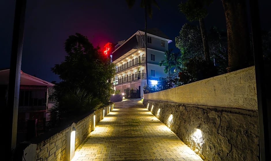 Treebo Regalia Inn Wayanad
