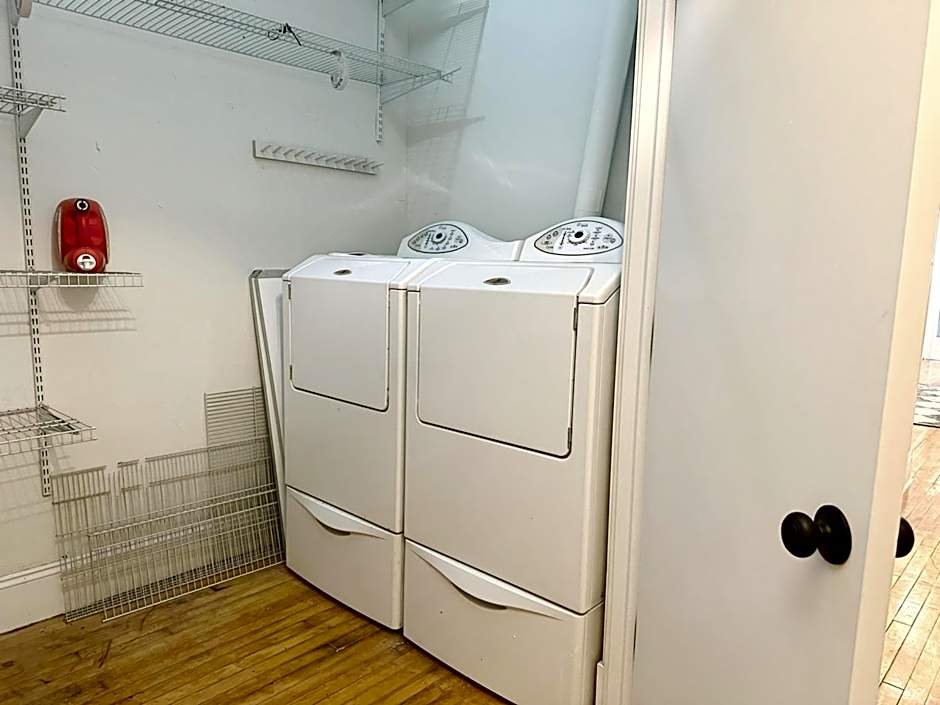 The Historic Lyric Presidential Suite