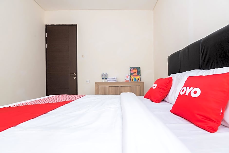 OYO 2001 Taman Dayu Villa Golf View