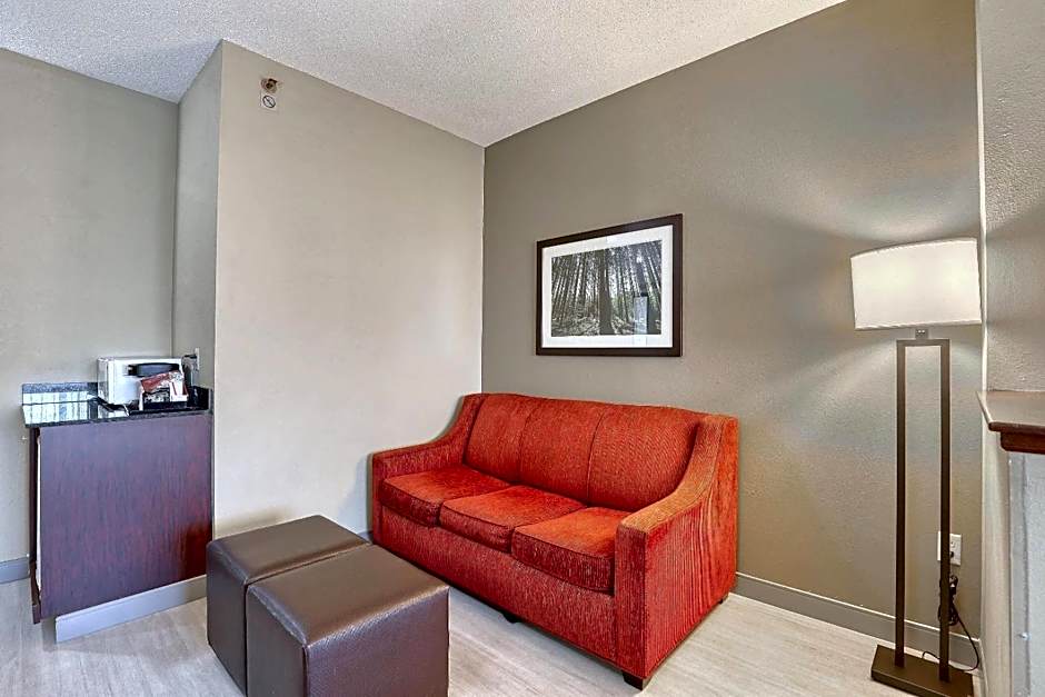 Comfort Suites Madison West - Middleton