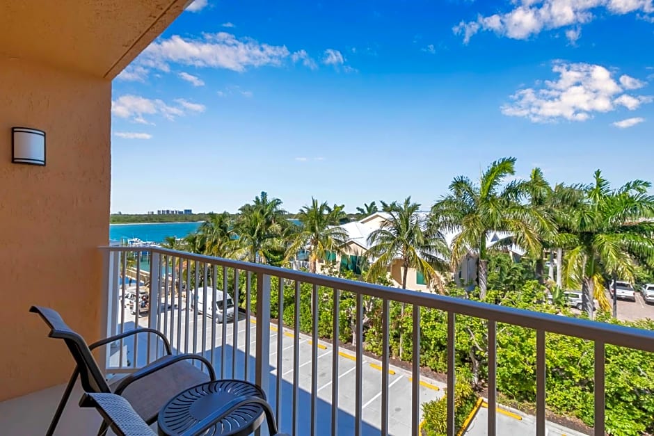 Hutchinson Island Hotel and Suites