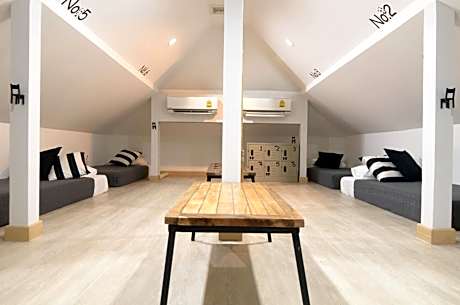 Bed in 6-Bed Dormitory Room