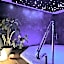 Axel Boutique Jacuzzi & Sauna