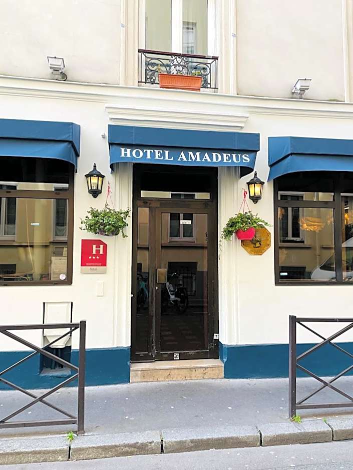 Amadeus Hotel