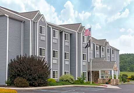 Microtel Inn & Suites By Wyndham Hazelton/Bruceton Mills