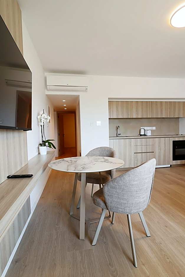 Liquid Hotel Apartments
