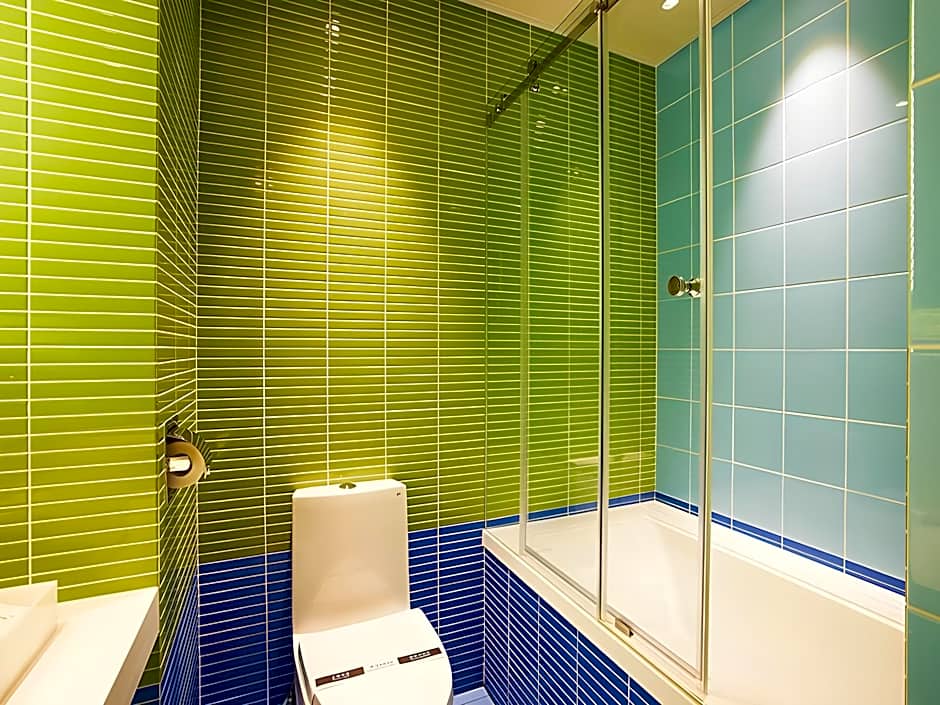 Royal Group Hotel Buo Ai Branch
