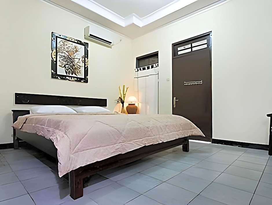 Grand Chandra Hotel