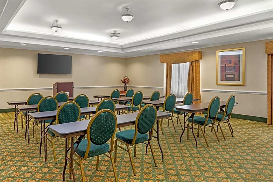 Best Western Plus Waxahachie Inn & Suites