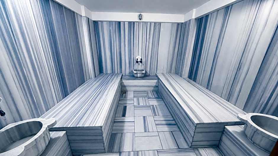 Lycus River Thermal Hotel