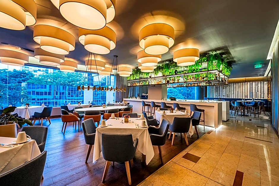 Hotel Estelar Milla De Oro