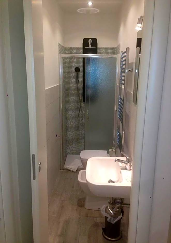 Vatican Room and Kitchen