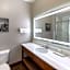 La Quinta Inn & Suites by Wyndham Houston Nw Beltway 8 / West Rd