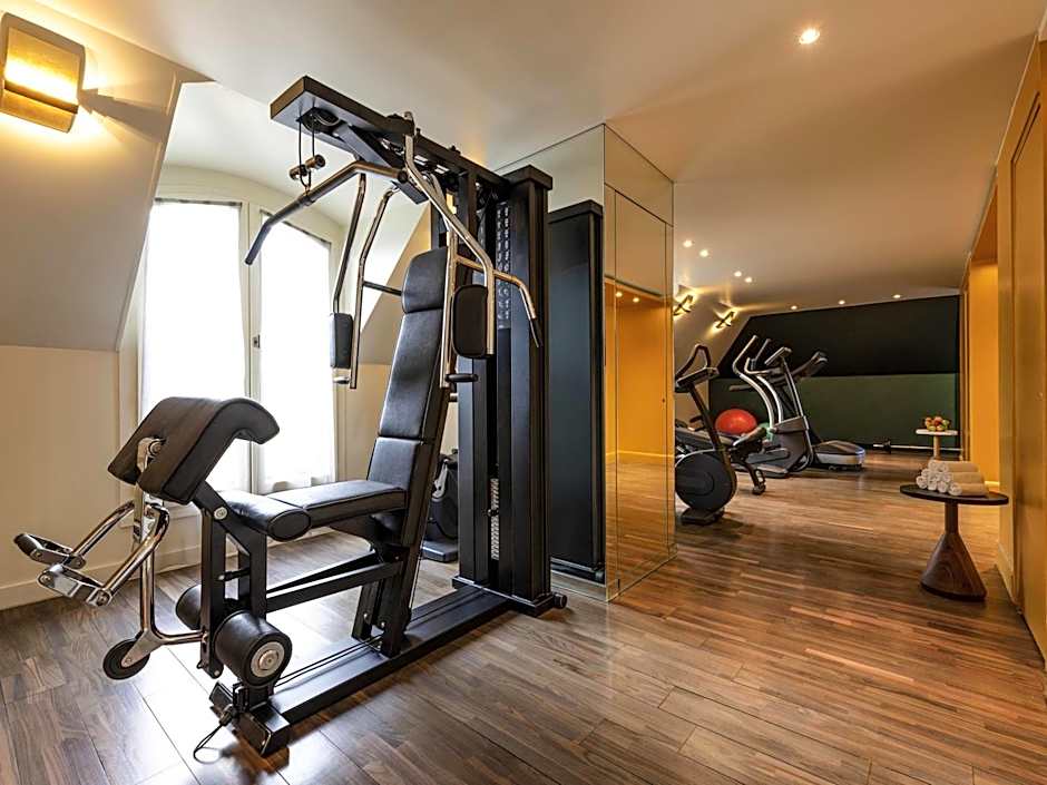 Le Louis Versailles Château Hotel-MGallery