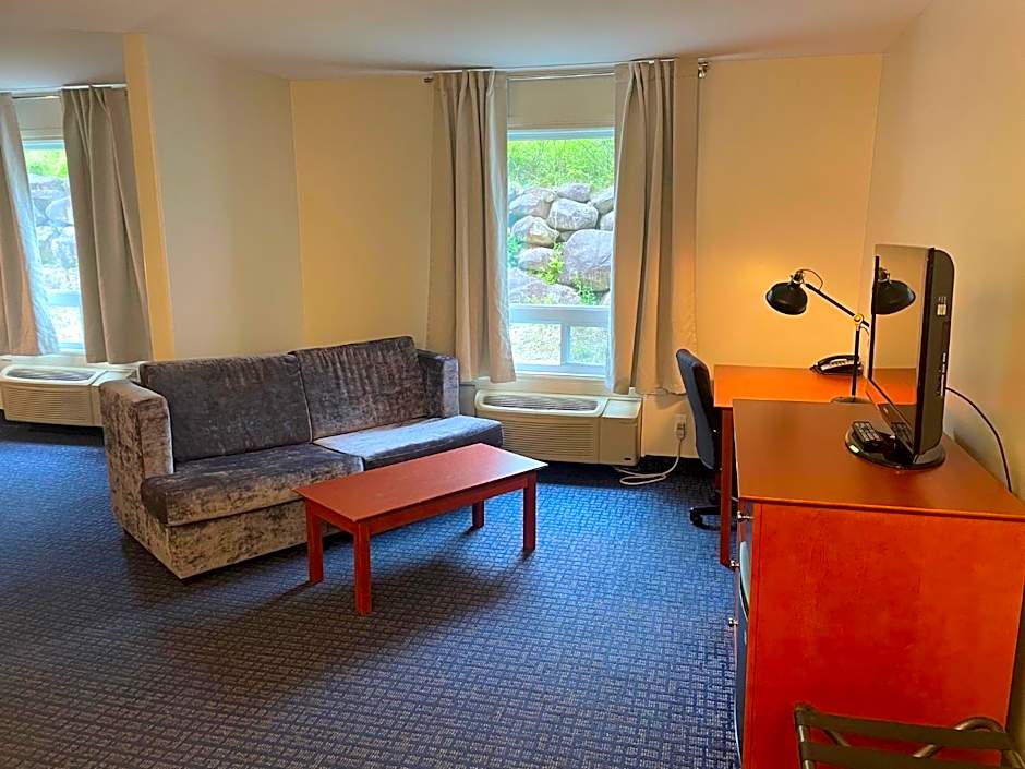 Super 8 by Wyndham Sainte Agathe Des Monts