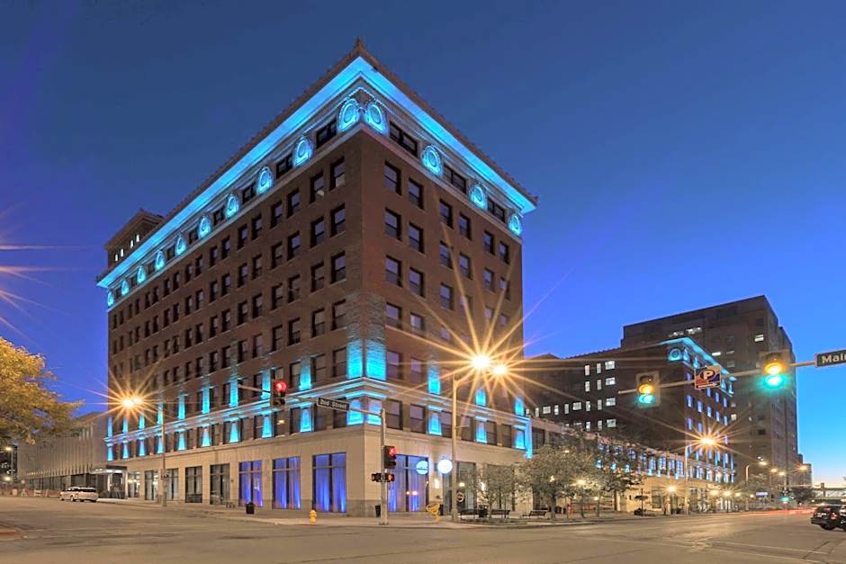 The Current Iowa, Autograph Collection by Marriott