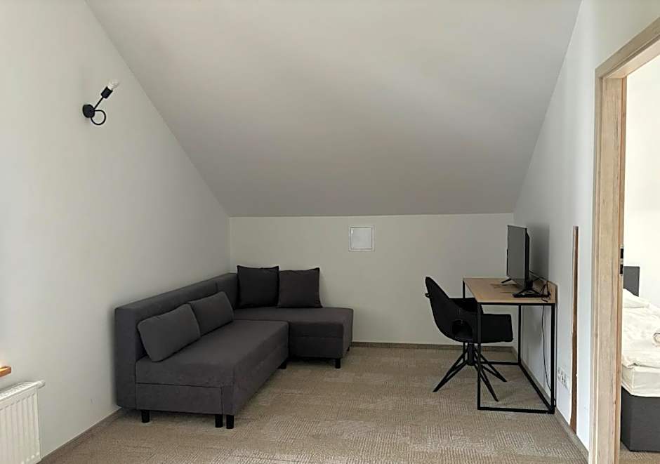 Folwark Matecznik - Dworek