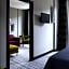 Twenty One Hotel