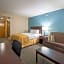 Ramada by Wyndham Cedar Rapids