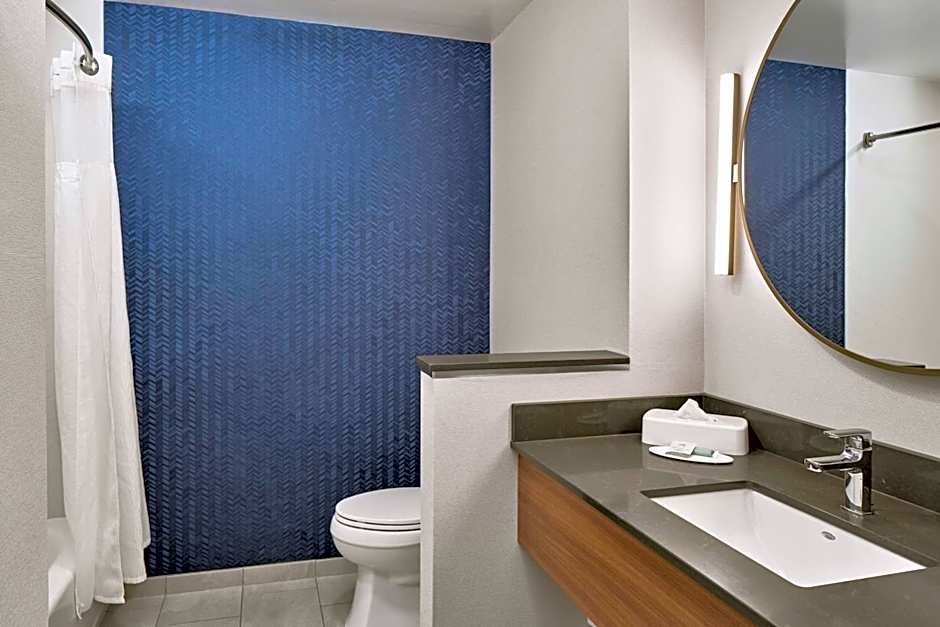 Fairfield Inn & Suites by Marriott Penticton