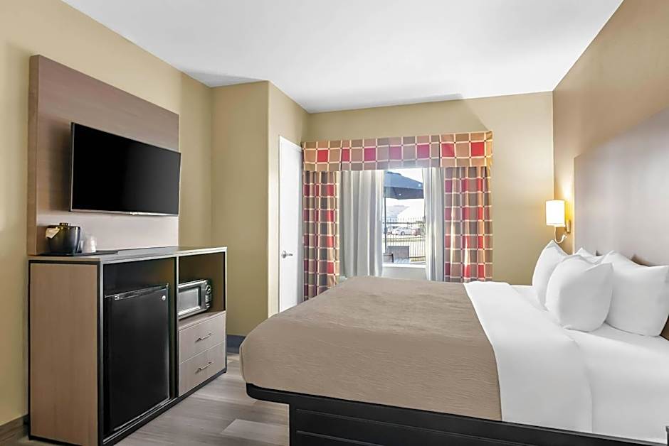 Quality Suites Houston NW Cy-Fair