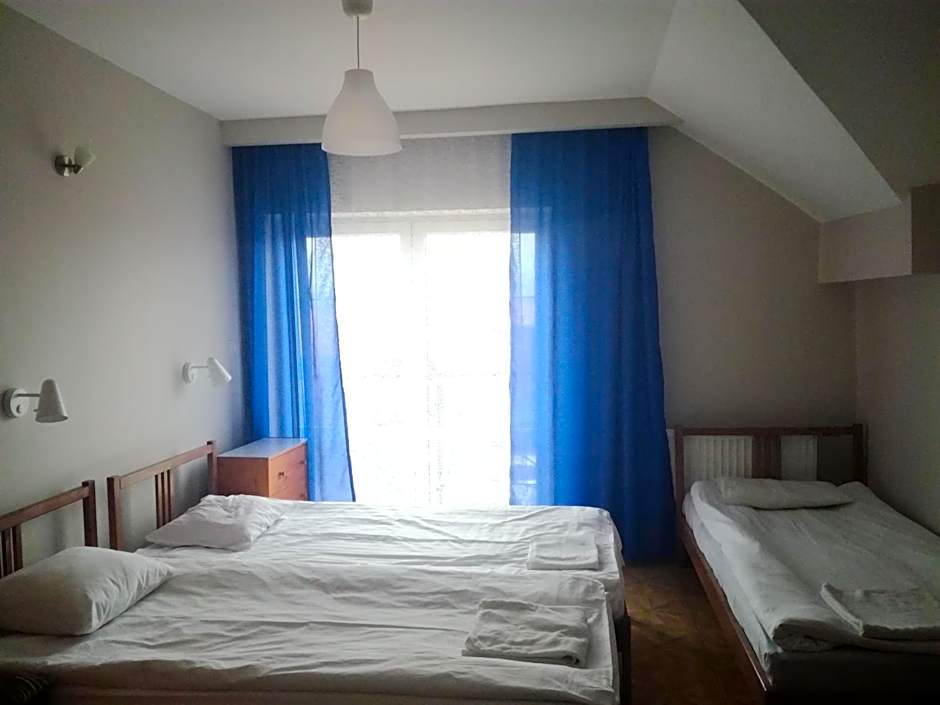 Photo 1 of 2 of Triple Room