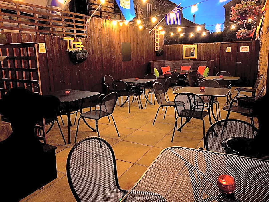 The Black Swan Hotel