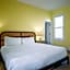 Classic King- Curry Mansion with Heated Pool!