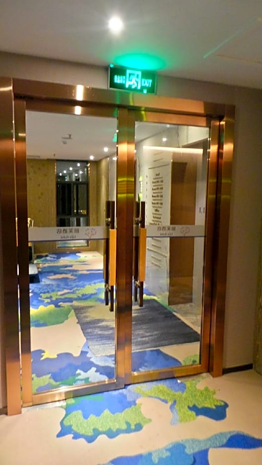 Lifu Hotel Wan Ke Li Jiang Tai Road Metro Station Branch – Guangzhou (Canton), IA