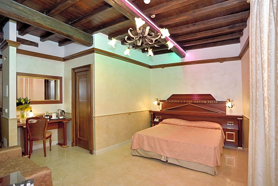 Hotel Pantheon