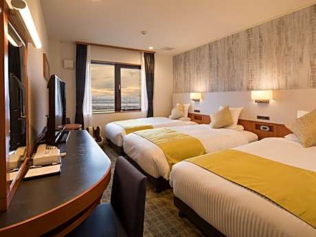 Superior Triple Room with No Cleaning Service-Non-Smoking